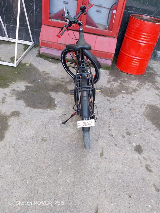 Holati zoʻr,kamchiligi yoʻq.