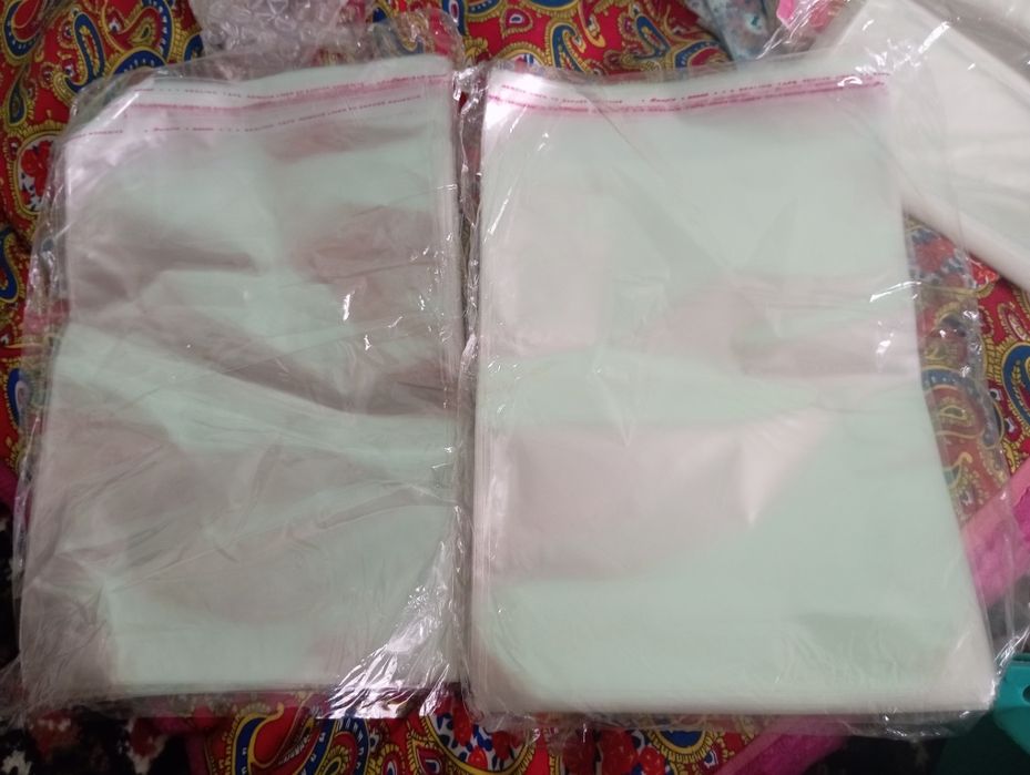 Подарочные пакеты