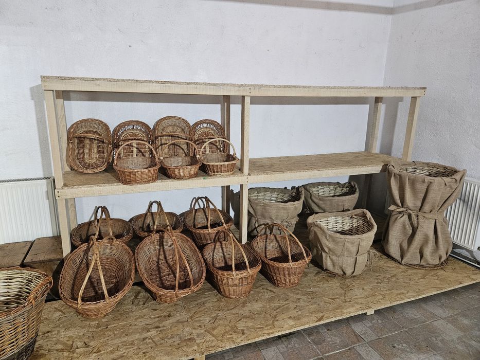 Coșuri de răchită