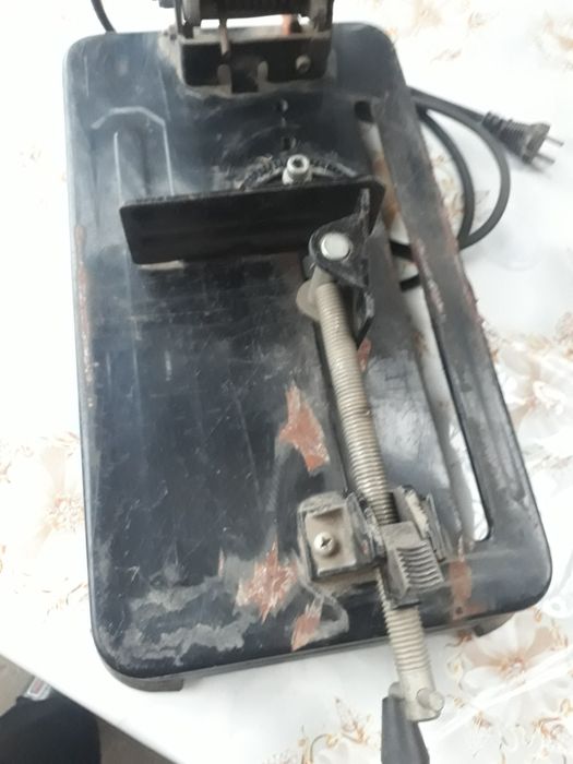 Продаётся пчелка