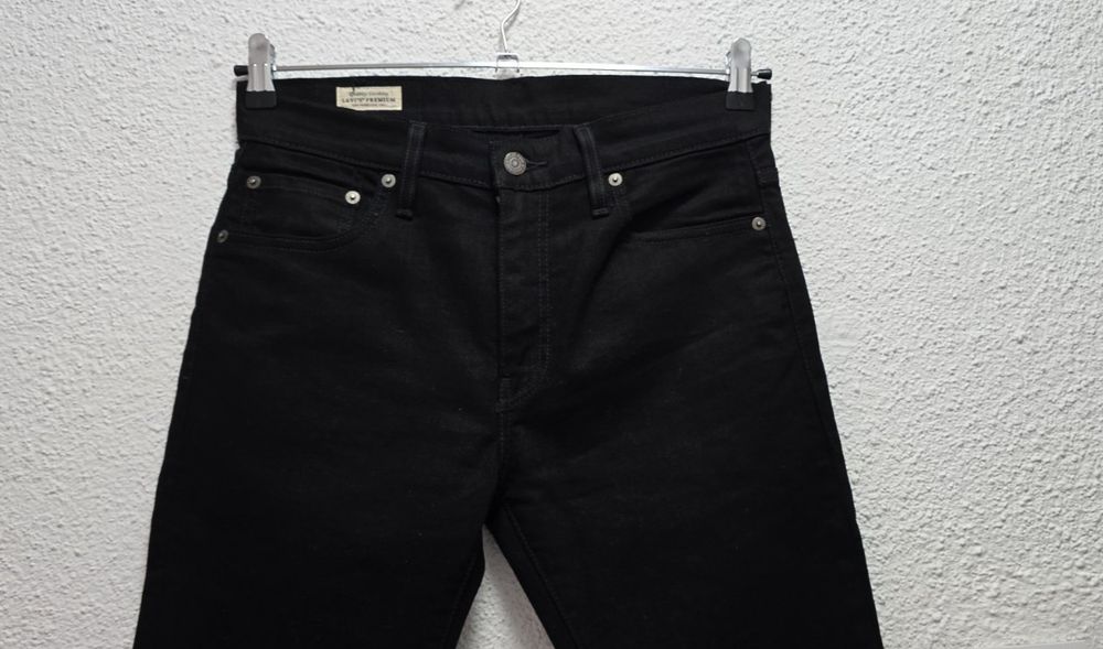 Нови.  О ригинални дънки.  Levi's 512 Slim Taper.