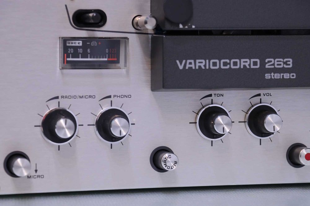 Magnetofon Uher Variocord 236.