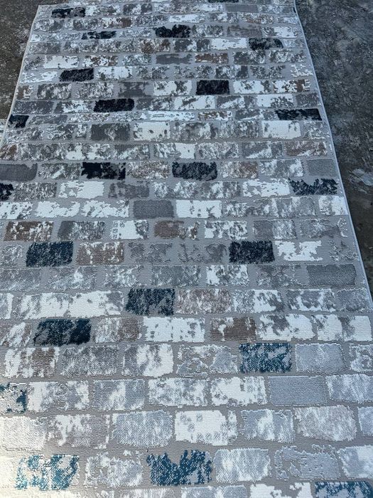 Kavralan kavralin kovralan gilam optim sotamiz ustonofka qilamiz narxi