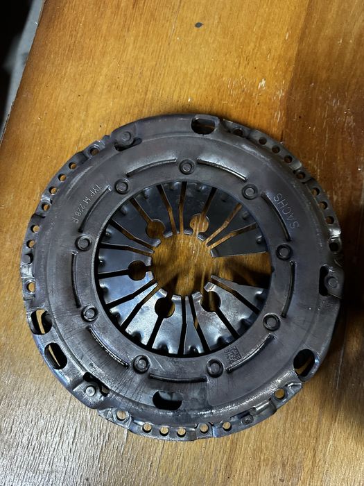 Placa de presiune si disc de ambreiaj 2.0 110 cai vag