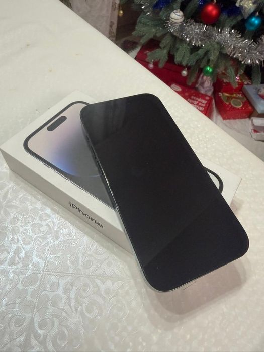 Продаю iPhone 14 Pro 256 гб