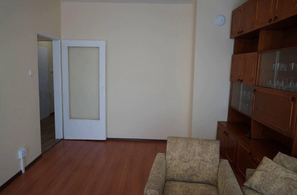 Дава се под наем Двустаен апартамент в София, Слатина - 70 кв.м за 611.49 € - Снимка #4