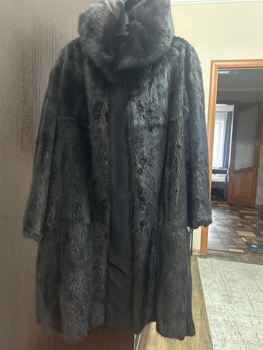 Продам норковую шубу