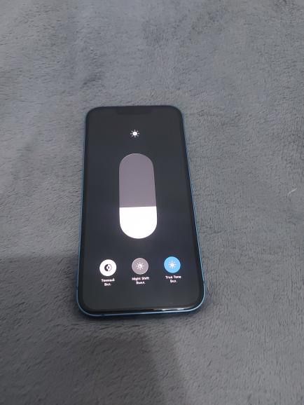 Продам свой Айфон 13