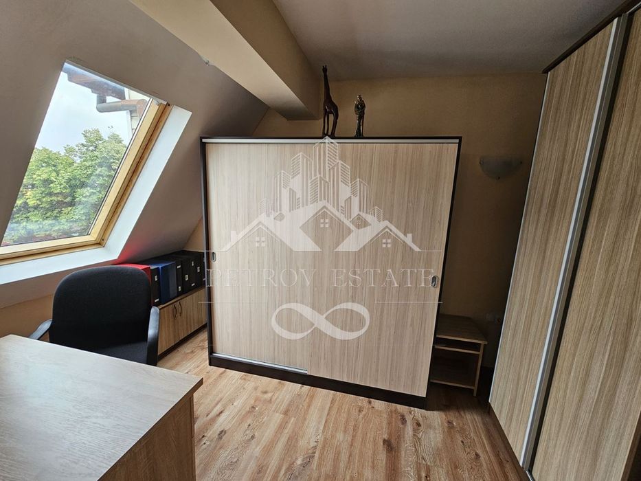 Продава се Тристаен апартамент в Велинград - 96 кв.м за 907 €/кв.м - Снимка #10