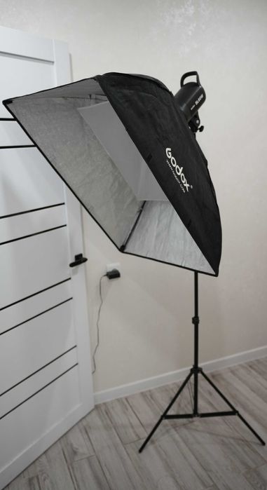 Godox SL60W + Софтбокс + Стойка