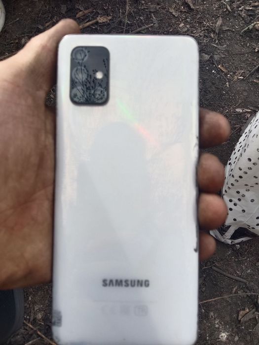 Продам Самсунг а71