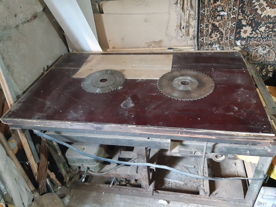 Продам циркулярку.380вт