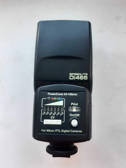 продам фотовспышку