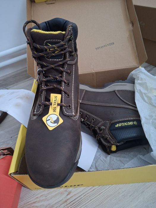 Bocanci de protecție Dunlop Safety On Site