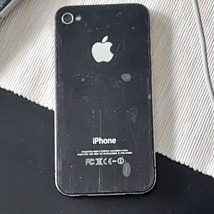 Аксесоари за Iphone 4