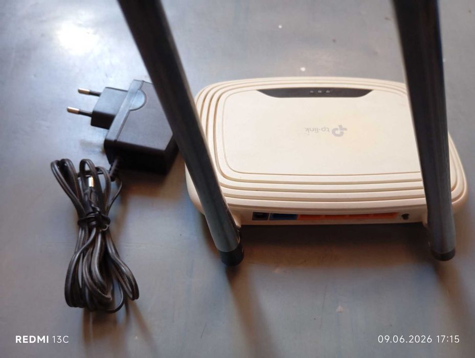 Продаются Wi-fi роутер тп-линк в рабочем состоянии