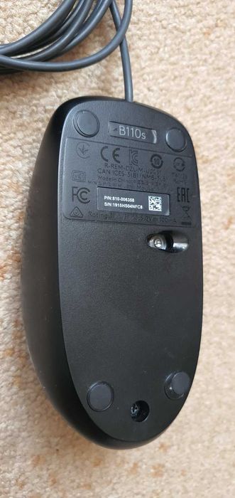 почти нова мишка Logitech
