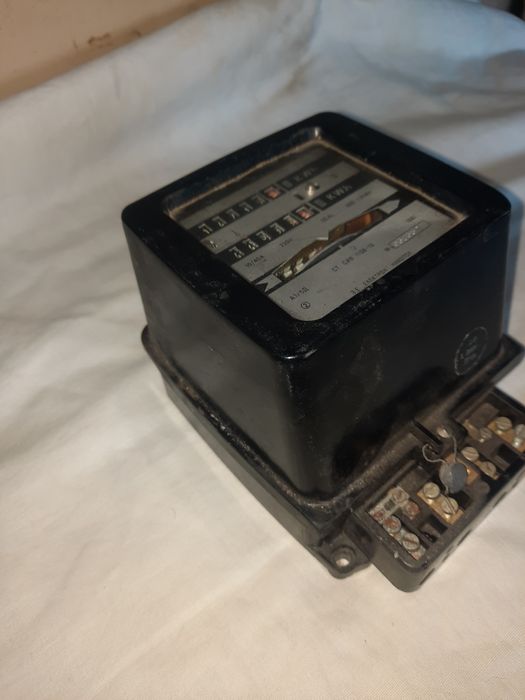 Електромер с дневна и нощна тарифа