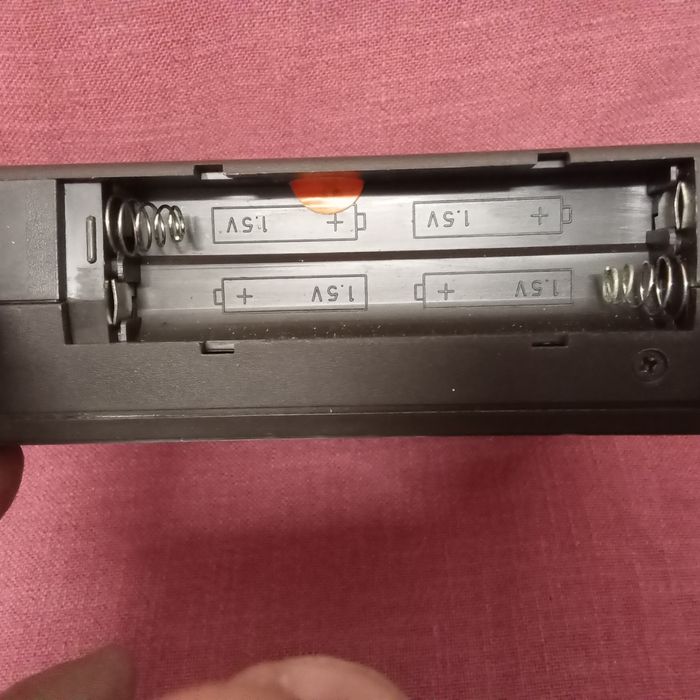 Aparat de radio nou.