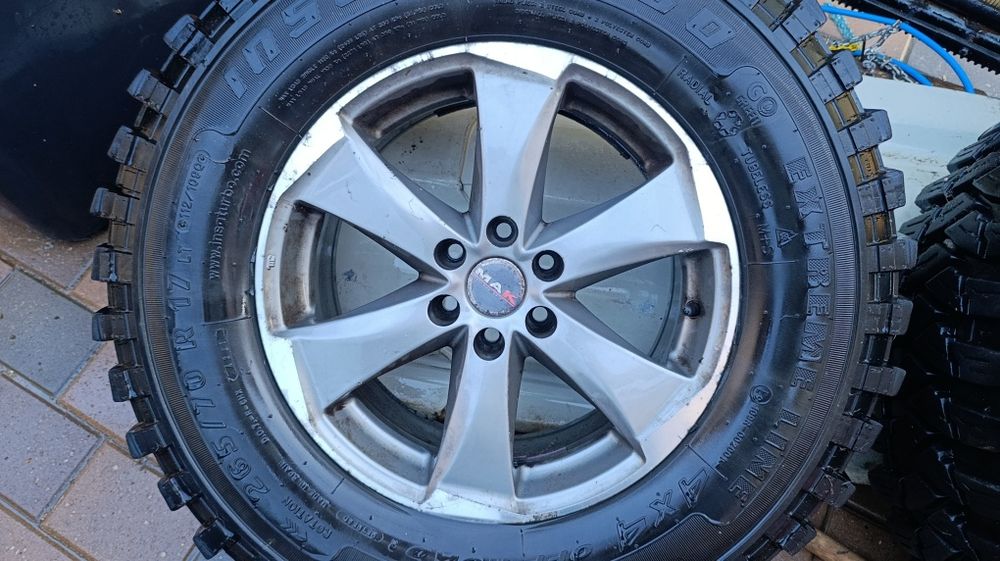 Jante 17"  nissan navara/pathfinder