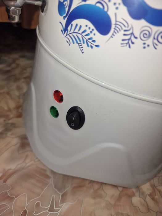 Продам чайник самовар