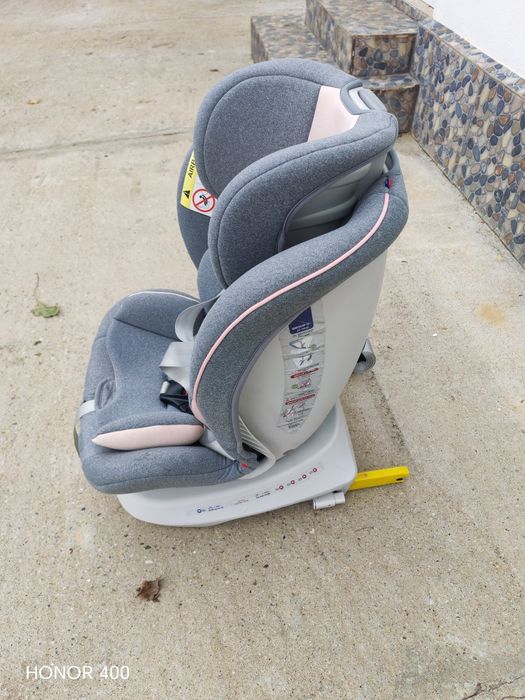 !!!Vand scaun auto Isofix!!!