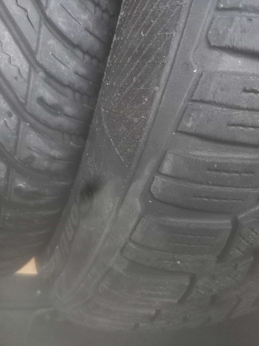 Зимни гуми Continental 185/65/15 2 бр за 25 лв