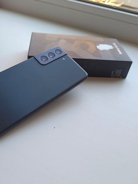 Samsung s21 5g  Бу