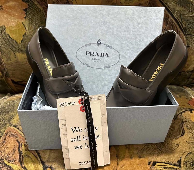 Prada pantofi noi de dama,cutie originala, eticheta, gri, marimea 37,5