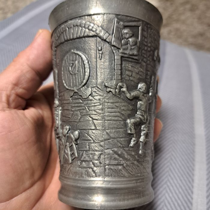 Pahar Kasack staniu mare