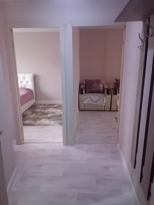 Продам 2 х комнатную квартиру Ленина 4