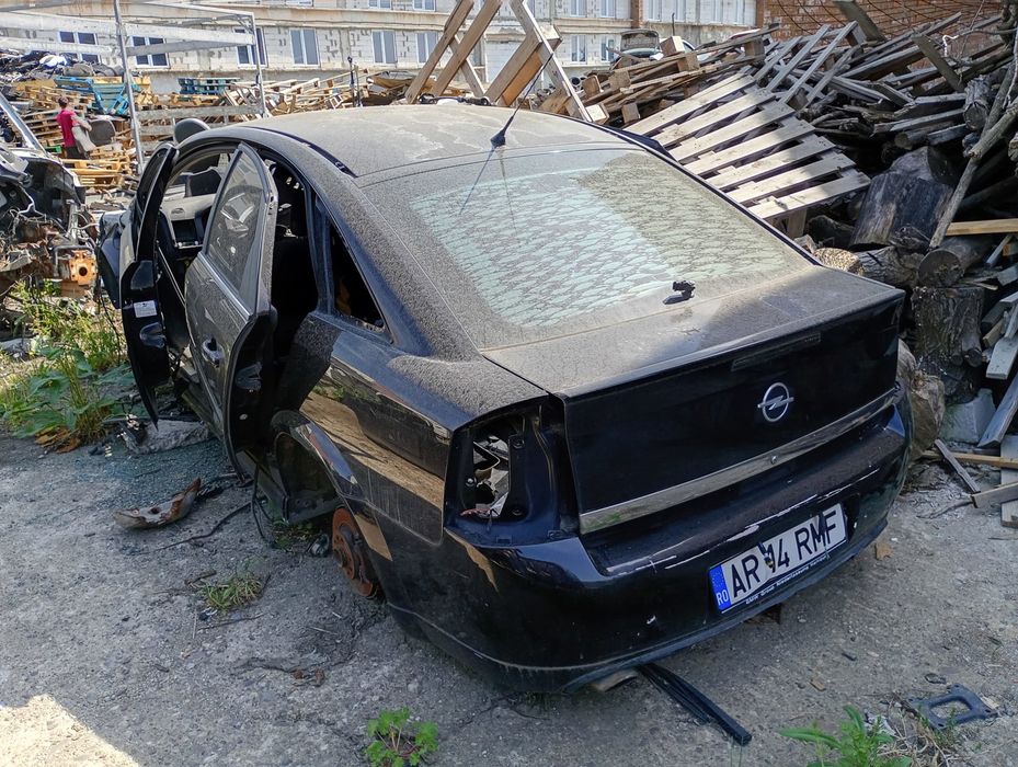 Panou sigurante 13120953 Opel Vectra C (2002 - 2005) Y22DTR