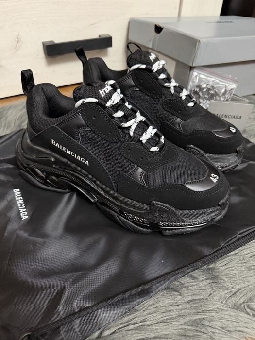 Balenciaga Triple S