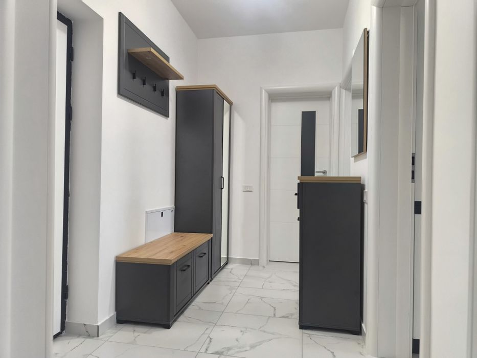 De închiriat apartament 2 camere zona Berceni