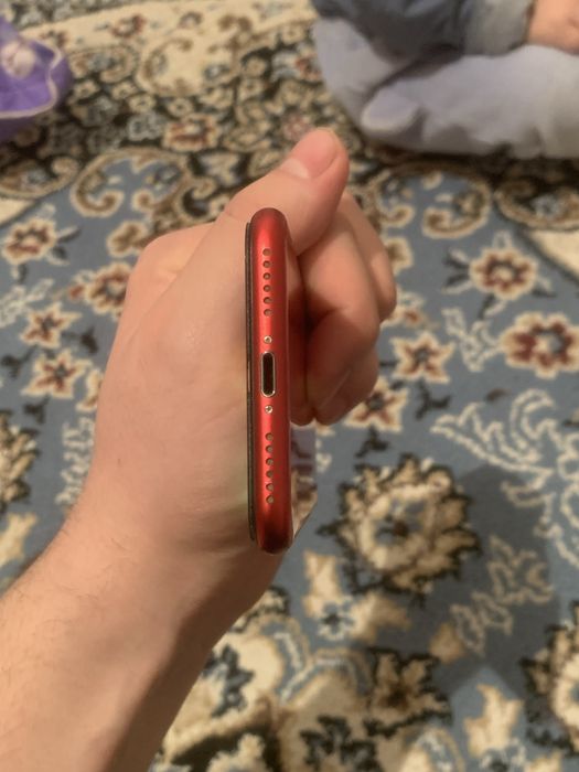 Iphone SE с гарантией