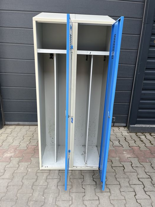 Dulap metalic vestiar 2 uși – solid, cu chei