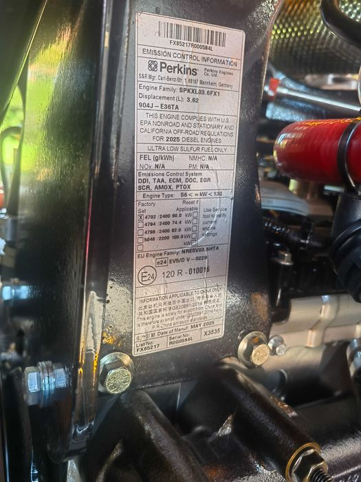 Buldoexcavator JCB / CAT Nou Lonking 83C 3 ANI GARANTIE Motor Perkins