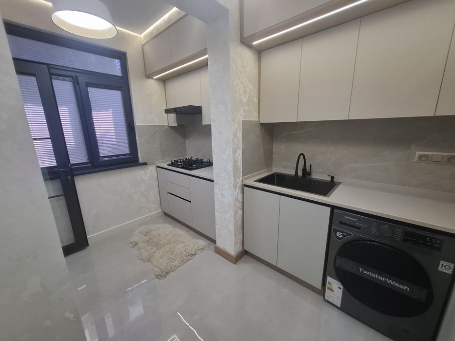 Продаётся квартира в Юнусабад 8