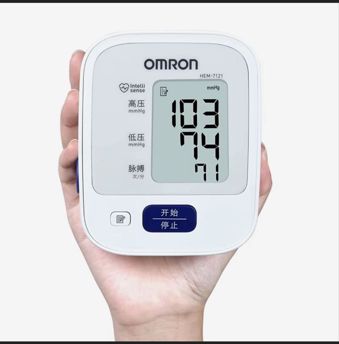 Тонометр Omron HEM-7121