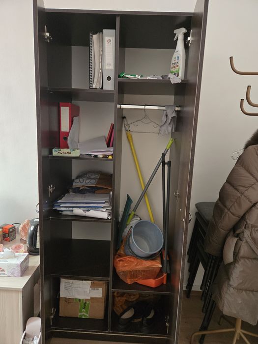 Шкаф в офис или для одежды