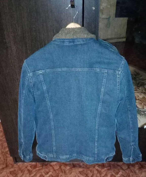 Джинсовая куртка с начёсом, размер М