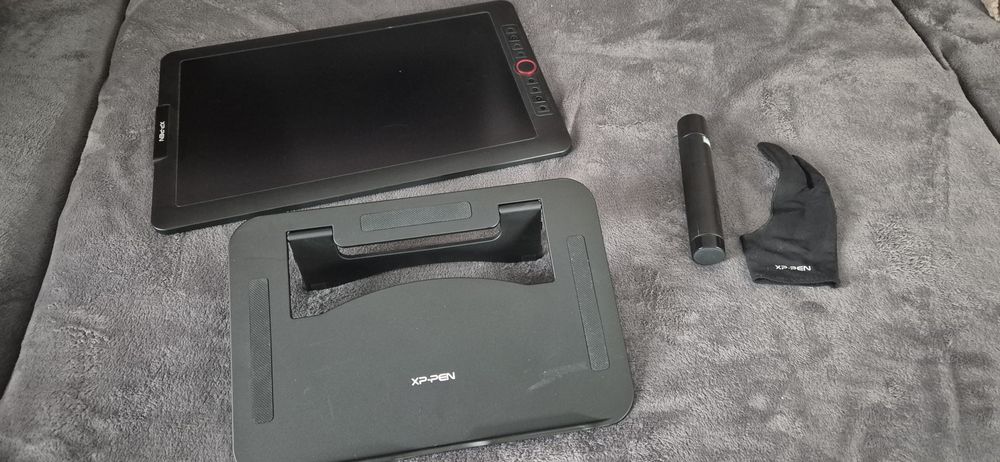 Tableta grafica cu touchscreen XP pen artist 15.6 Pro