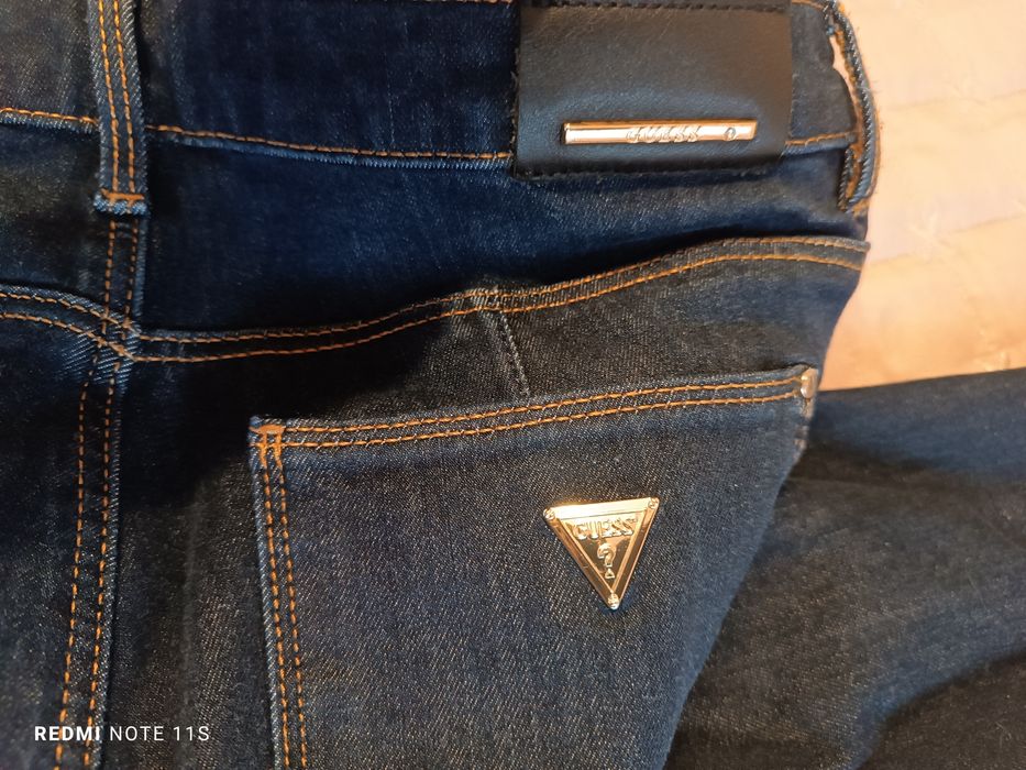 Дънки Guess оригинални
