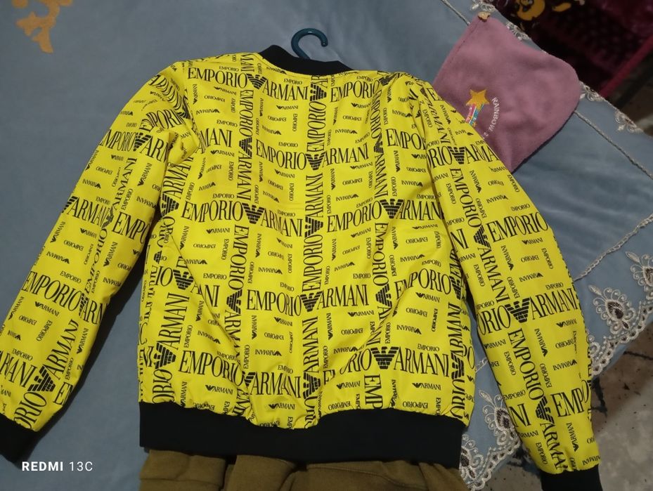 Emporio Armani suv tortmaydigan Kuzgi Bahorgi qalin ktel.Turkiya brend