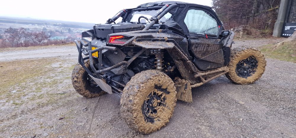 Canam Maverik 1000 XRS Turbo RR 200CP