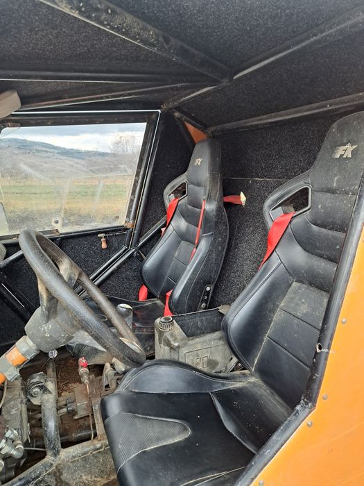 Vând sau schimb Buggyi offroad 4x4