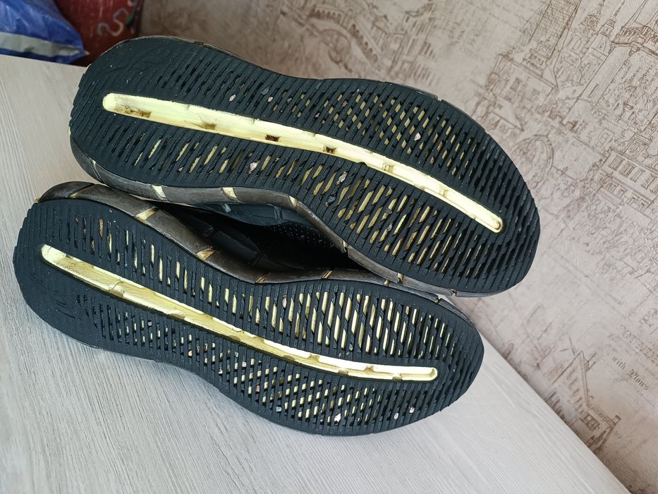 Оригинальные кроссы Reebok