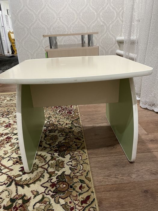 Продам детскую мебель