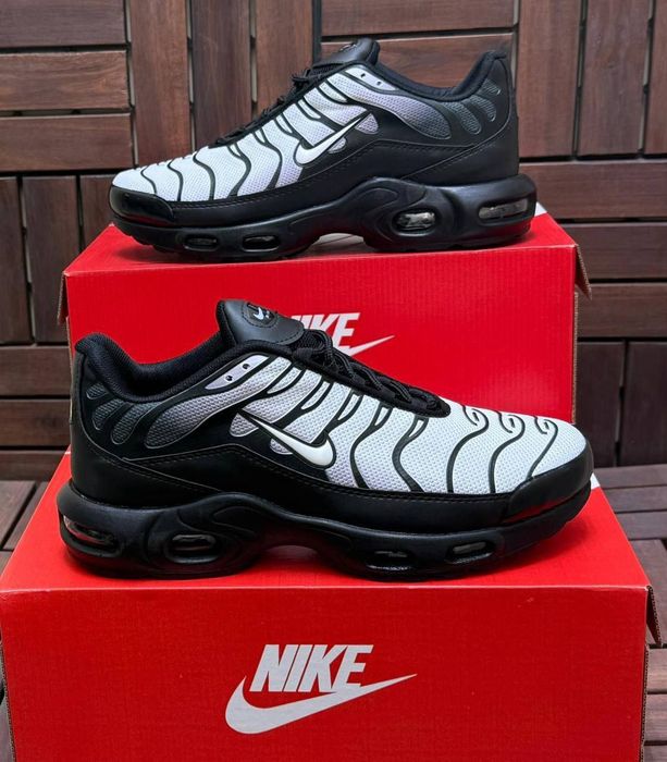 Adidași de bărbați