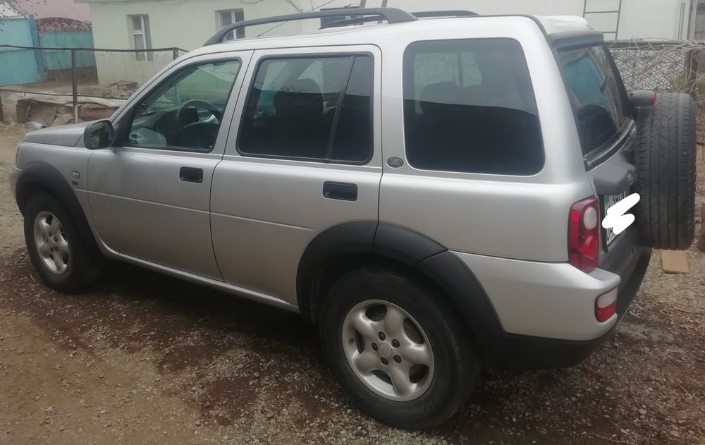 Продам кроссовер